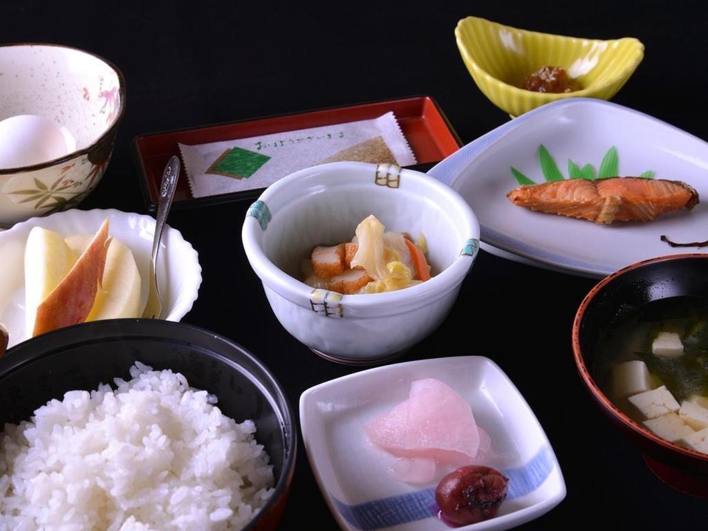 ホテルKanshichiyu 大崎市 エクステリア 写真